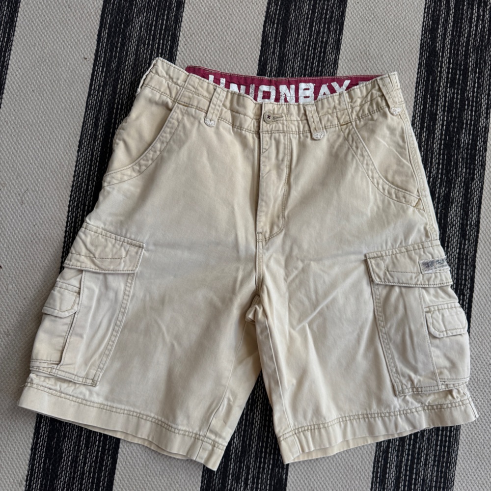 Unionbay Shorts Men's Y2K‎ Light Tan Cargo Short Size 30